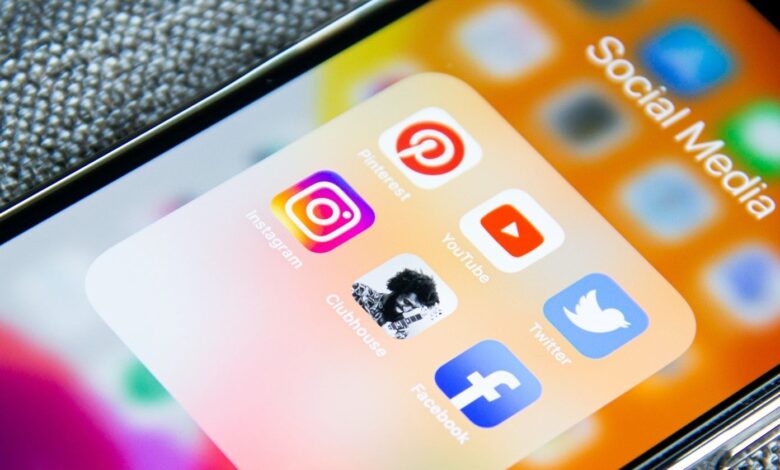 How to Use Popular Social Media Platforms to Boost Your Well-Being