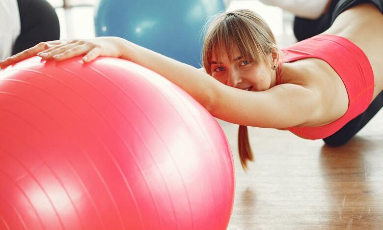 fitness: Slam ball, easy and fun training to gain muscle