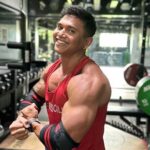 Bodybuilder Justyn Vicky Died at 33 After a 500-Pound Barbell Landed on His Neck - E!  Online Latino