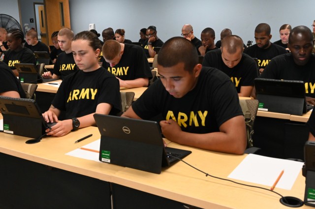 Future Soldier Preparatory Course now offers recruits opportunity to do both academic, fitness tracks