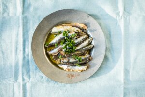 Basque Cantabrian anchovies