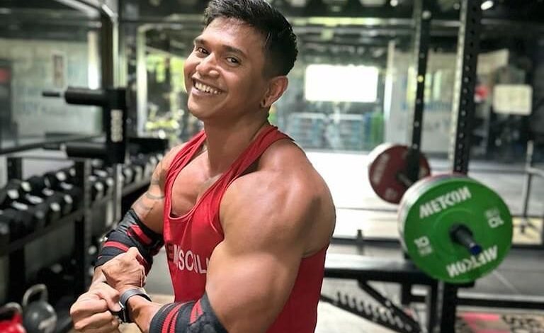 Indonesia: Video of a weightlifter who died when a 210 kilo bar broke his neck