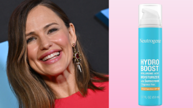 Jennifer Garner, 52, 'loves' this SPF-infused moisturizer — and it's nearly 50% off
